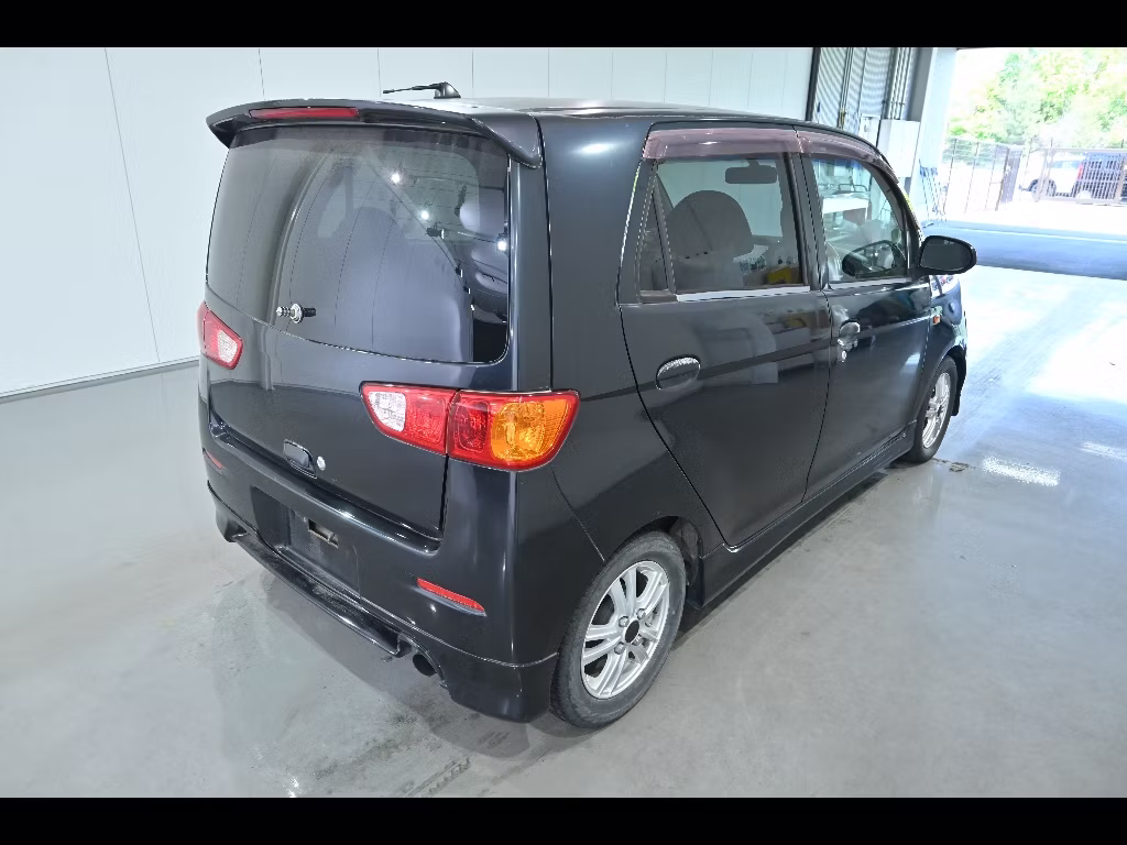DAIHATSU MAX
