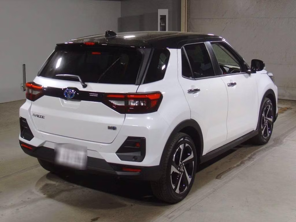 TOYOTA RAIZE