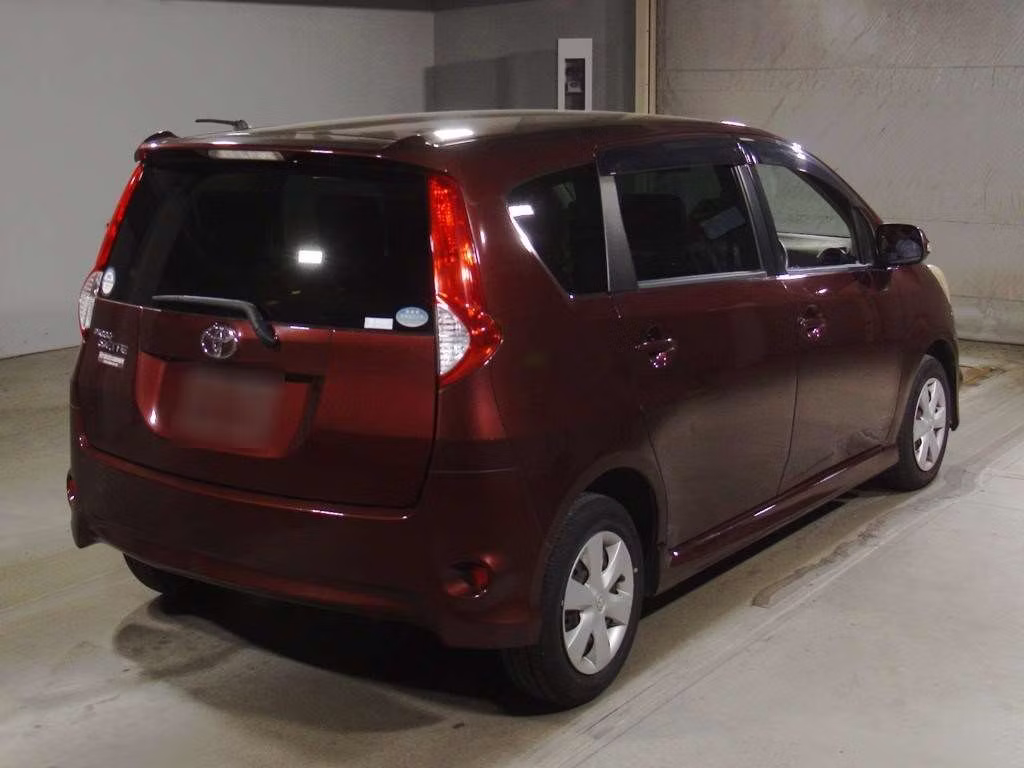 TOYOTA PASSO SETTE