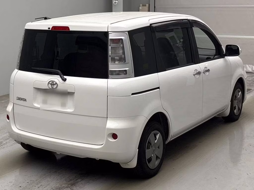 TOYOTA SIENTA