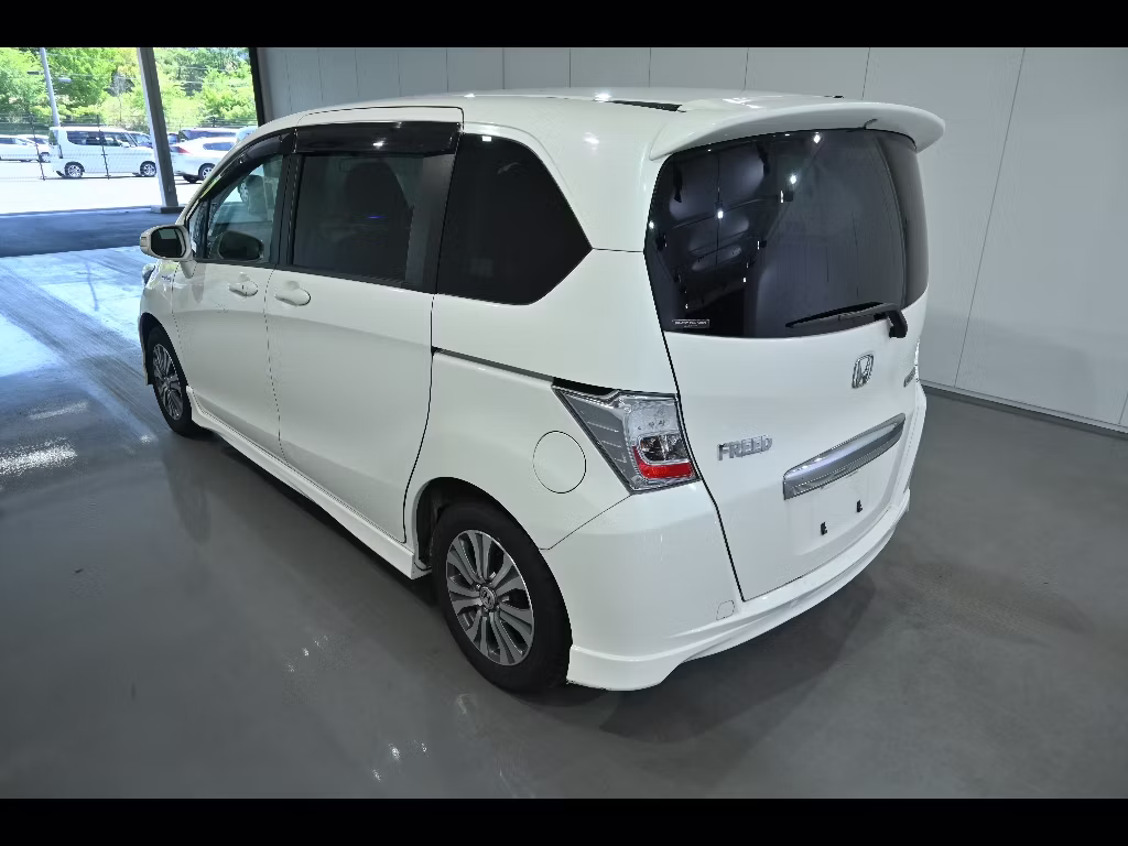 HONDA FREED
