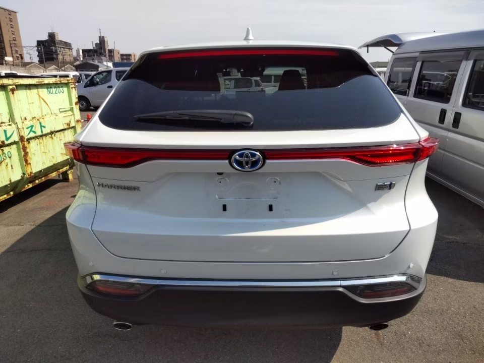 TOYOTA HARRIER