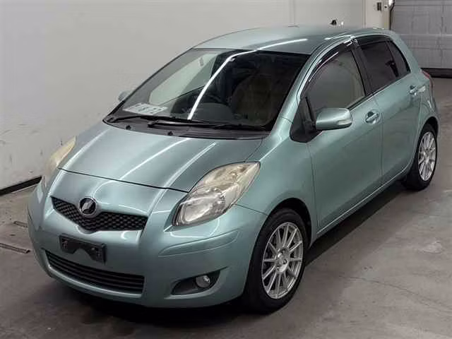TOYOTA VITZ
