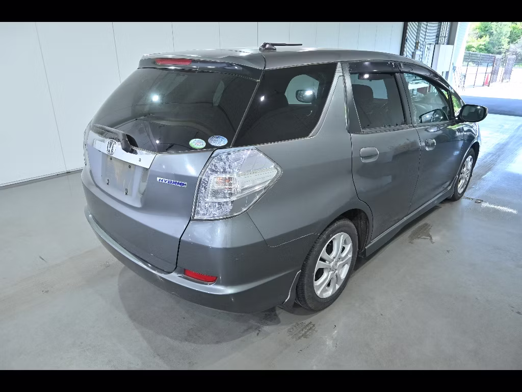 HONDA FIT SHUTTLE