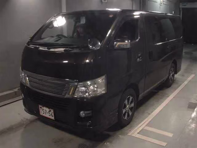 NISSAN NV350 CARAVAN