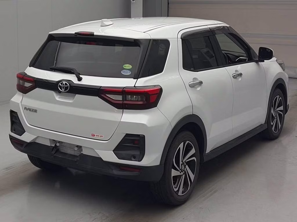TOYOTA RAIZE