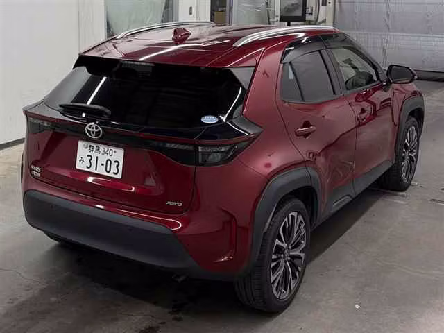 TOYOTA YARIS CROSS