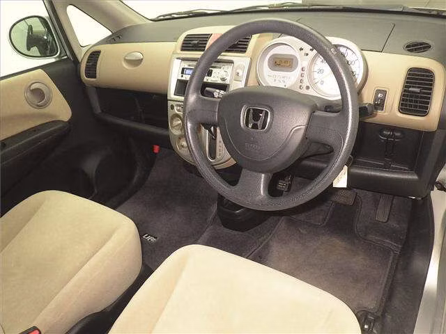 HONDA LIFE