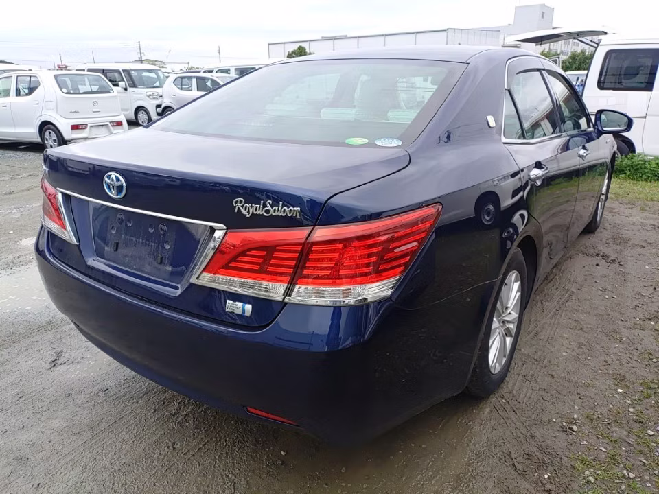 TOYOTA CROWN