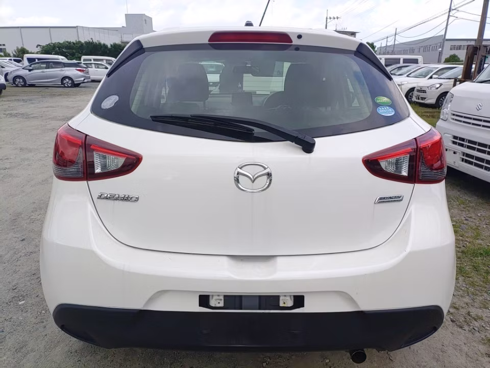 MAZDA DEMIO