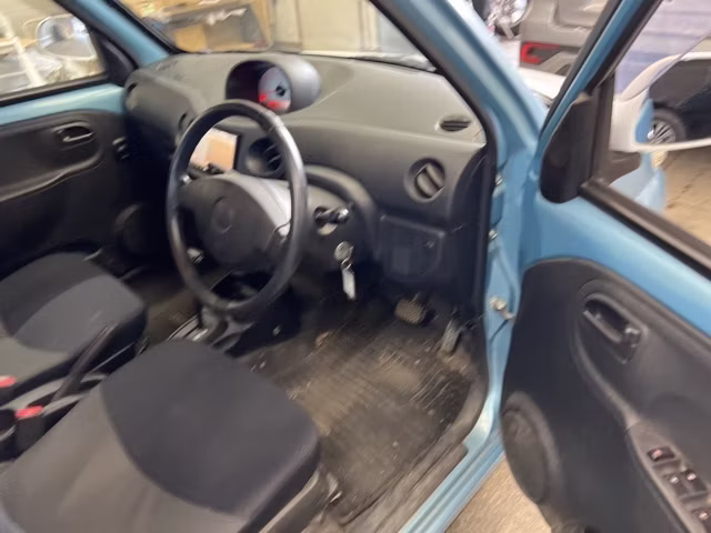 DAIHATSU ESSE