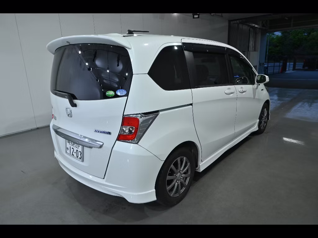 HONDA FREED