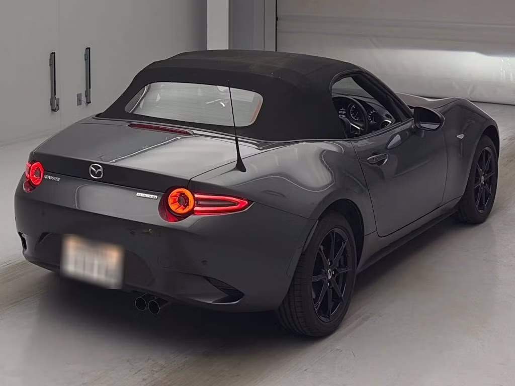 MAZDA ROADSTER