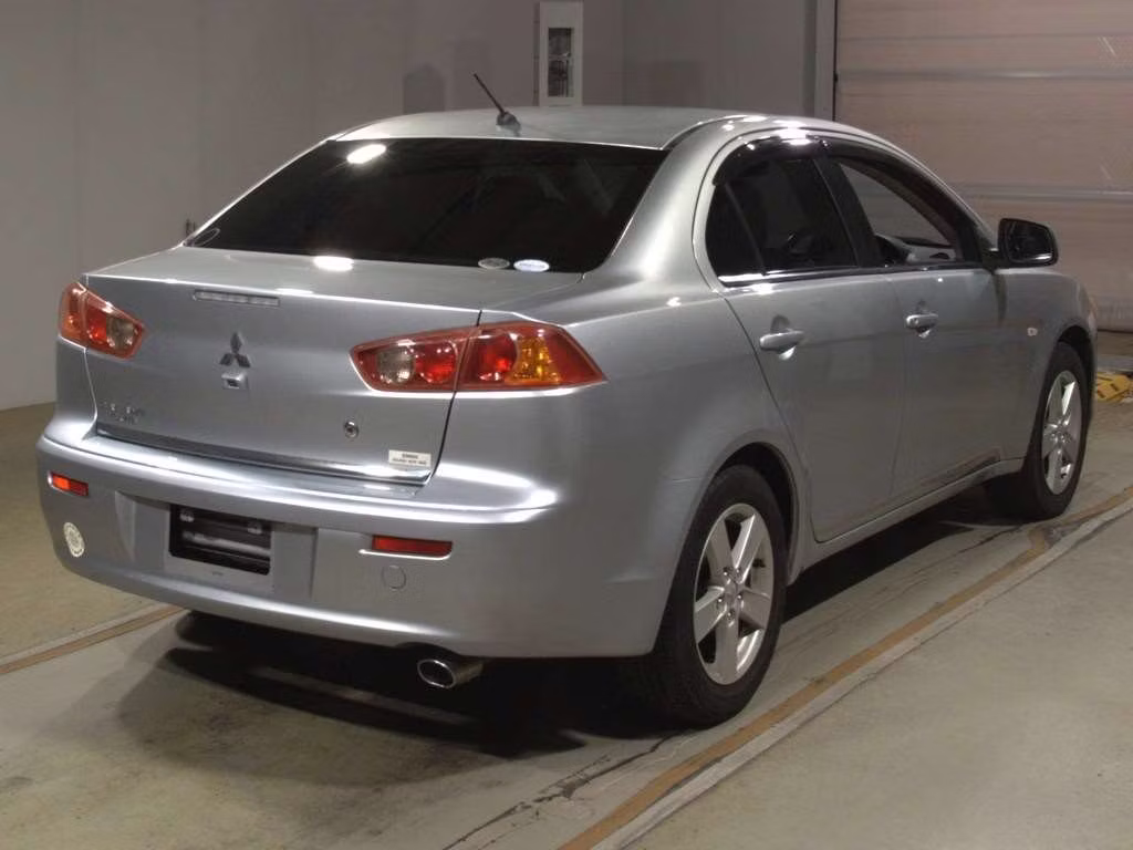 MITSUBISHI GALANT FORTIS