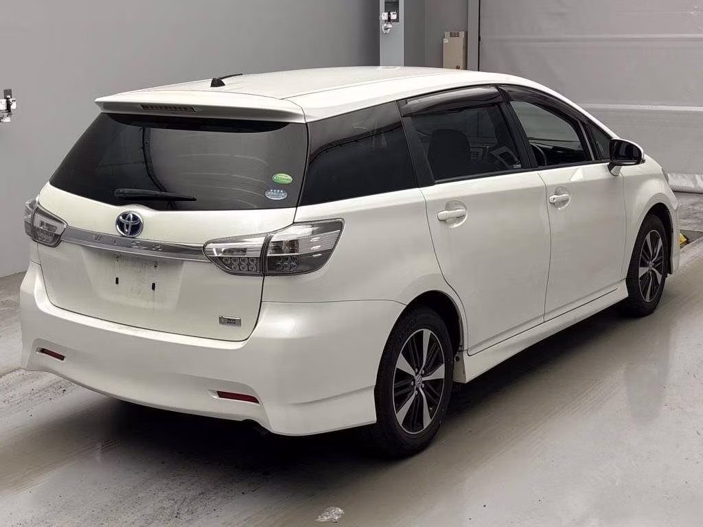 TOYOTA WISH