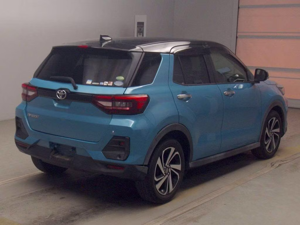 TOYOTA RAIZE