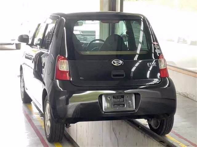 DAIHATSU ESSE