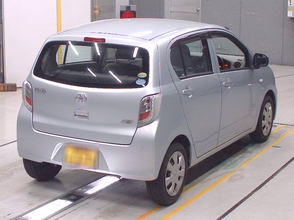 TOYOTA PIXIS EPOCH