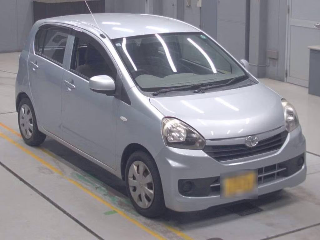 TOYOTA PIXIS EPOCH