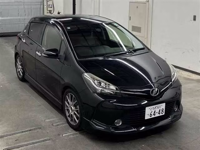 TOYOTA VITZ