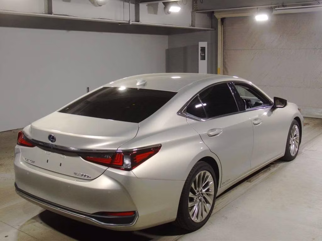 LEXUS ES300H
