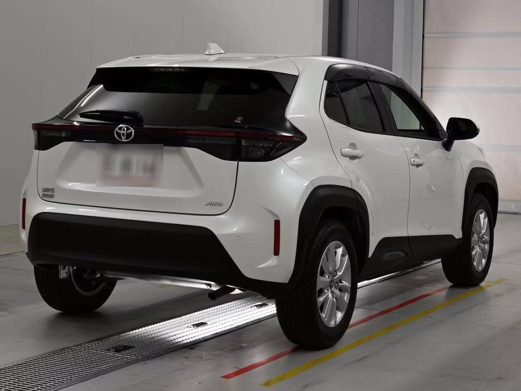 TOYOTA YARIS CROSS