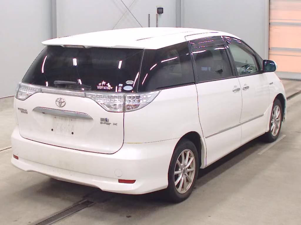 TOYOTA ESTIMA