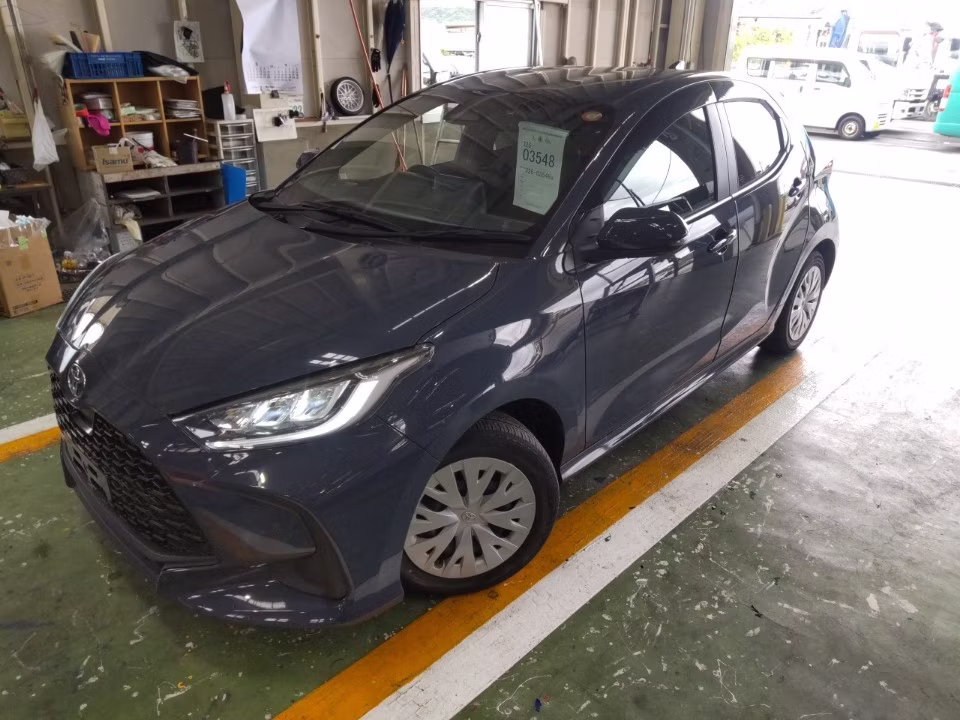 TOYOTA YARIS