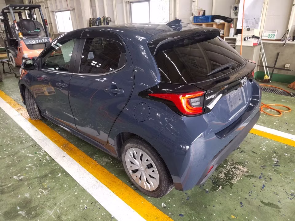 TOYOTA YARIS