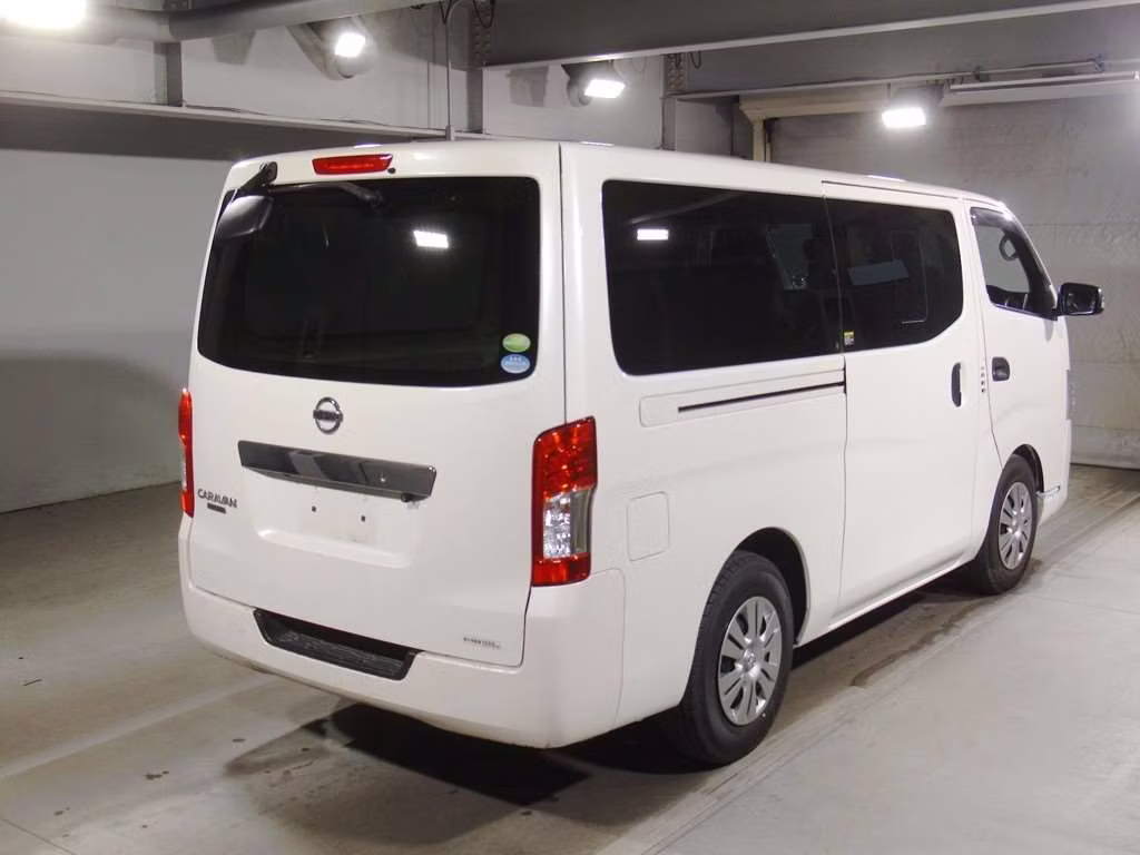 NISSAN NV350 CARAVAN