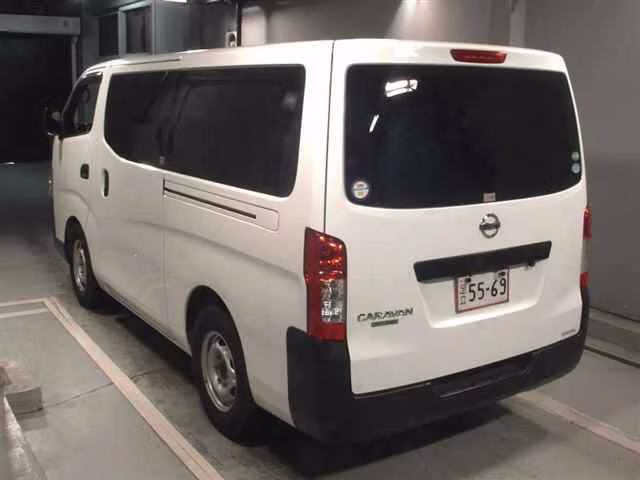 NISSAN NV350 CARAVAN