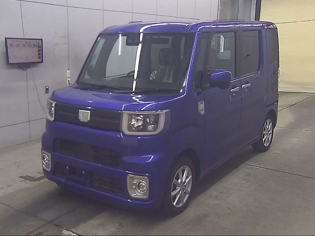 DAIHATSU WAKE