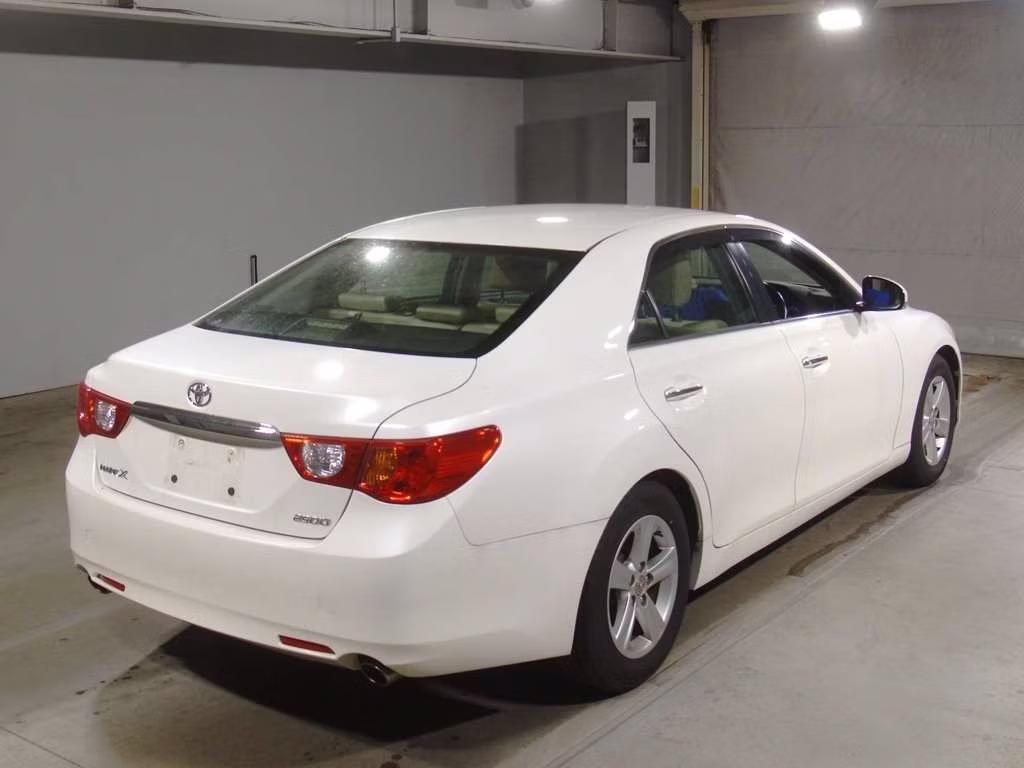 TOYOTA MARK X