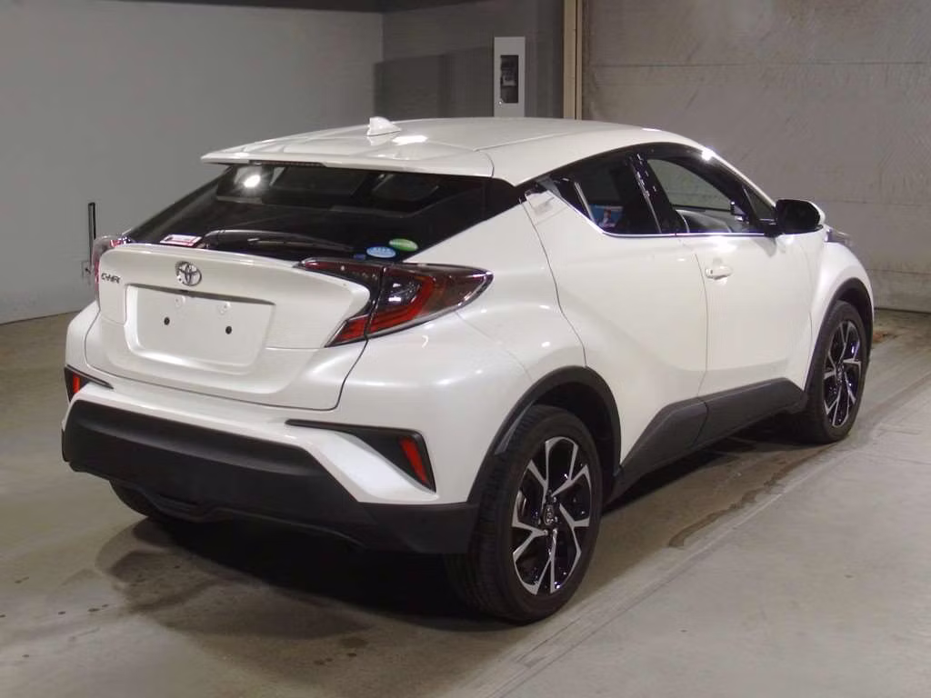 TOYOTA C-HR
