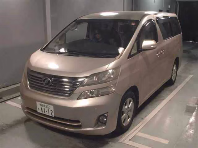 TOYOTA VELLFIRE