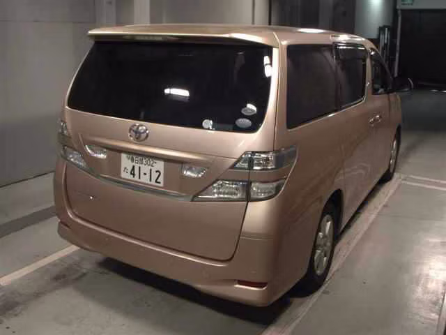 TOYOTA VELLFIRE