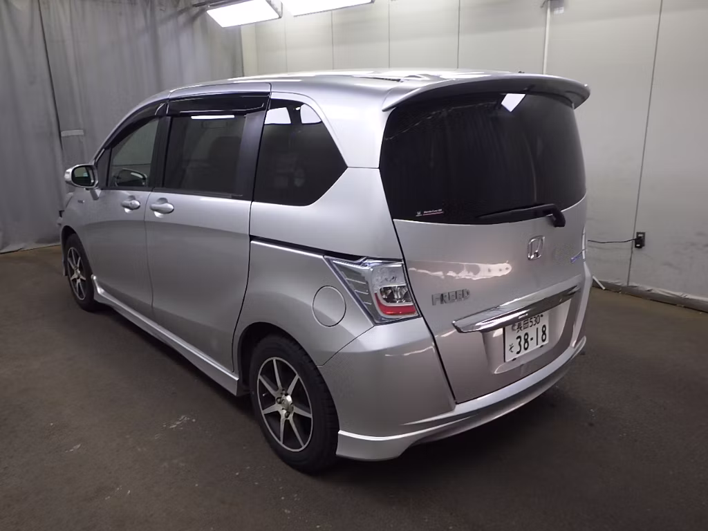 HONDA FREED