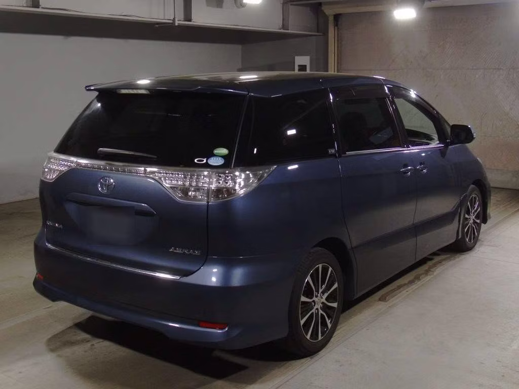 TOYOTA ESTIMA