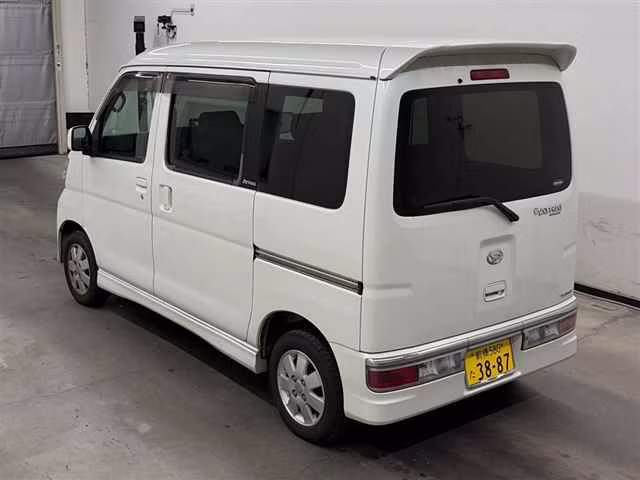 DAIHATSU ATRAI
