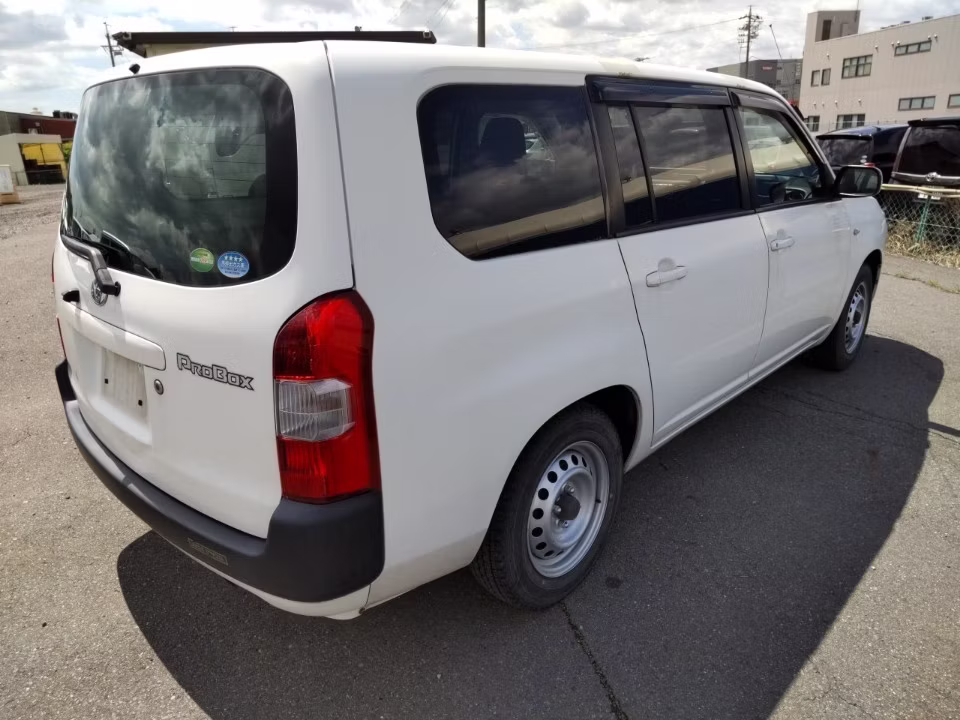 TOYOTA PROBOX