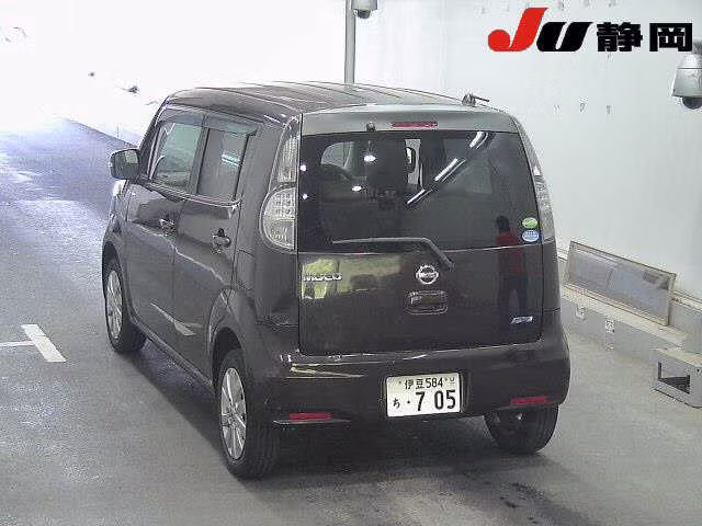 NISSAN MOCO
