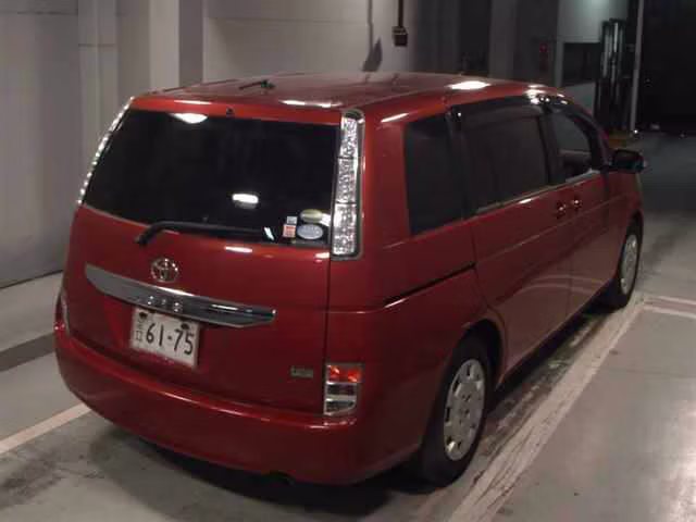 TOYOTA ISIS