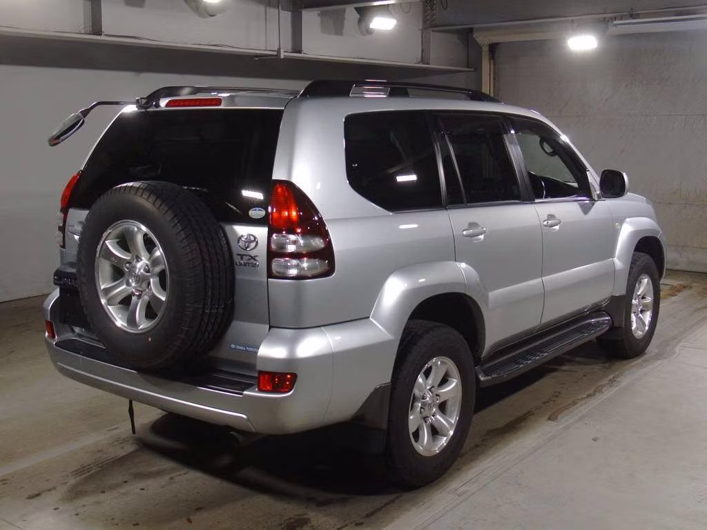 TOYOTA LAND CRUISER PRADO