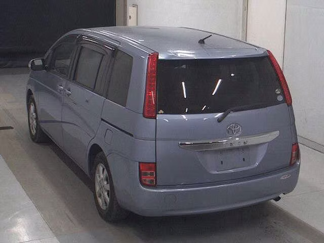 TOYOTA ISIS