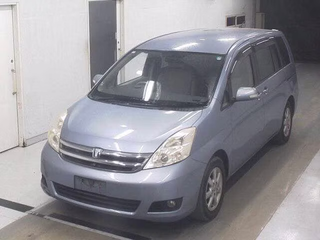TOYOTA ISIS