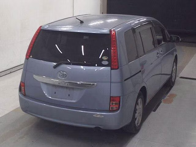 TOYOTA ISIS