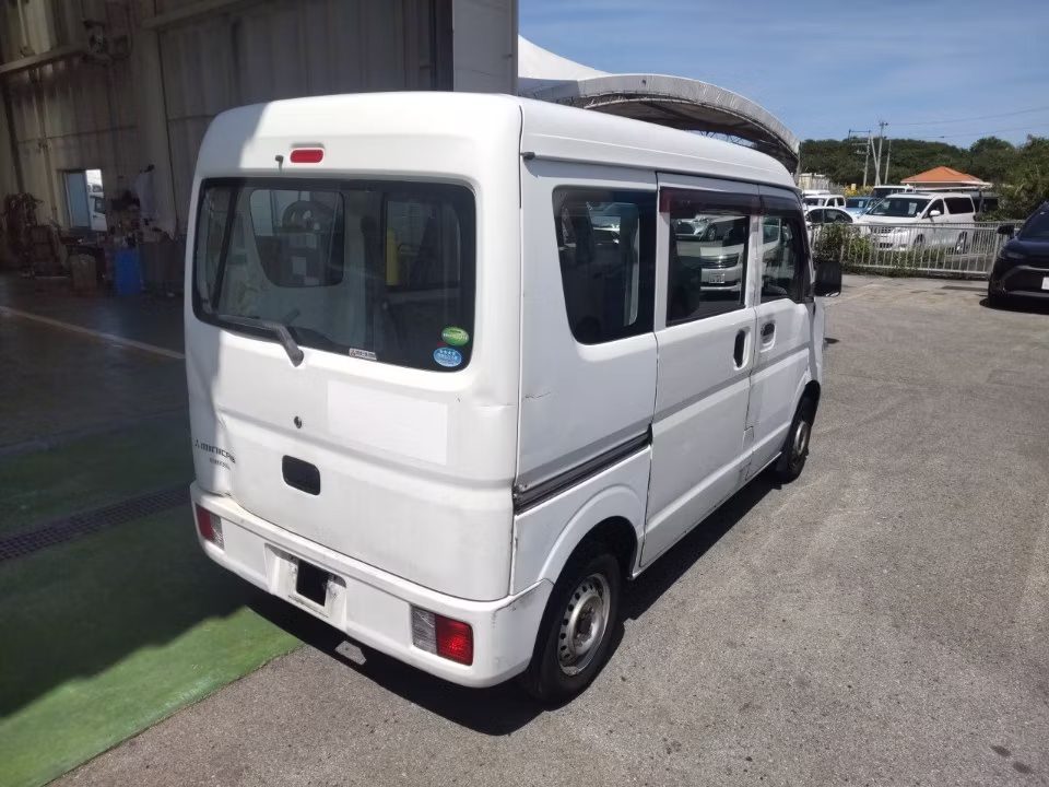 MITSUBISHI MINICAB