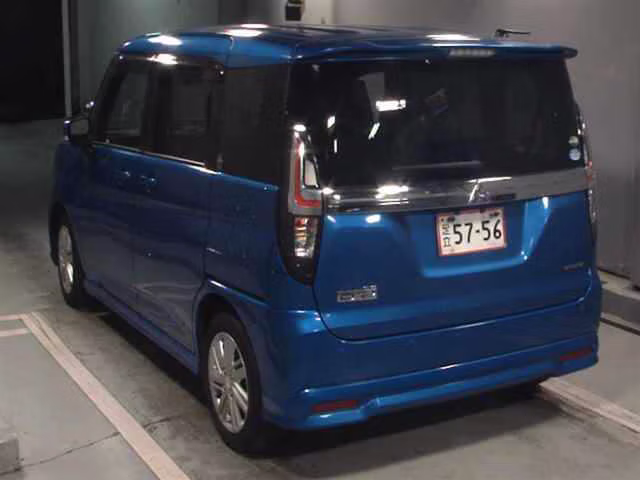 MITSUBISHI DELICA D:2