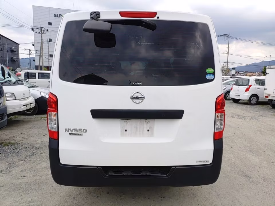 NISSAN NV350 CARAVAN