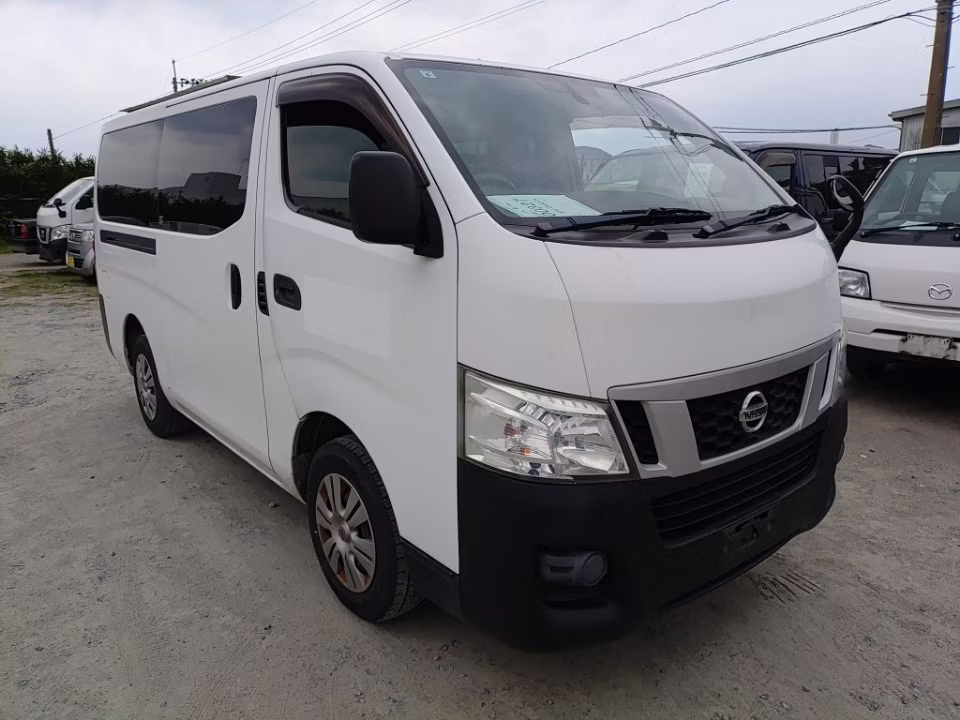 NISSAN NV350 CARAVAN